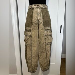 Urban Outfitters Vintage-Style Khaki Combat Cargo Pants
